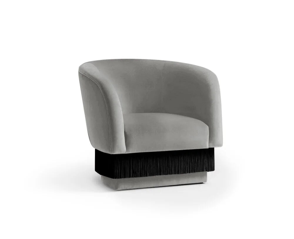 La Folie Armchair in Fine - Fog grey velvet with black fringe base