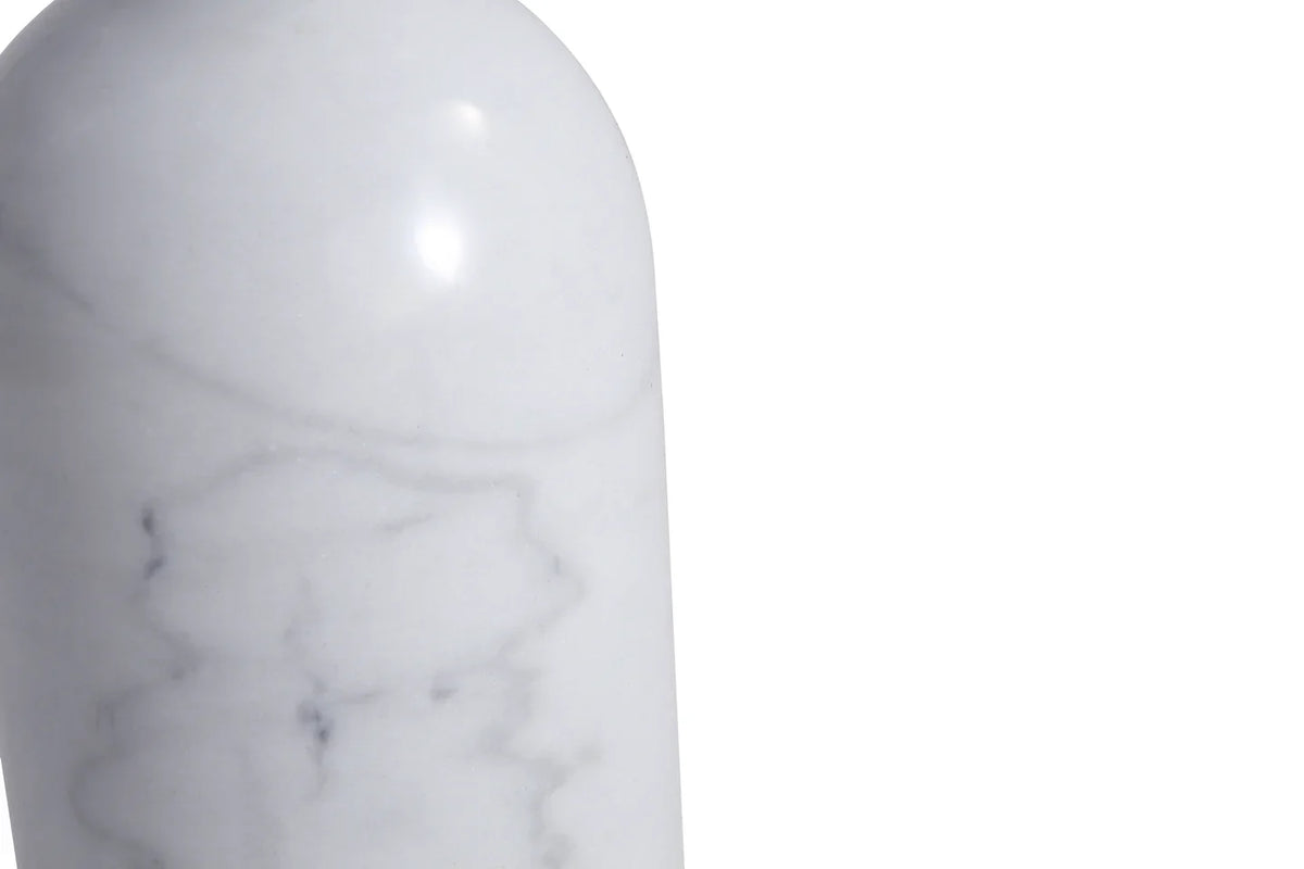 Apothecary End Table in White Marble, Tall, close-up of the column veining