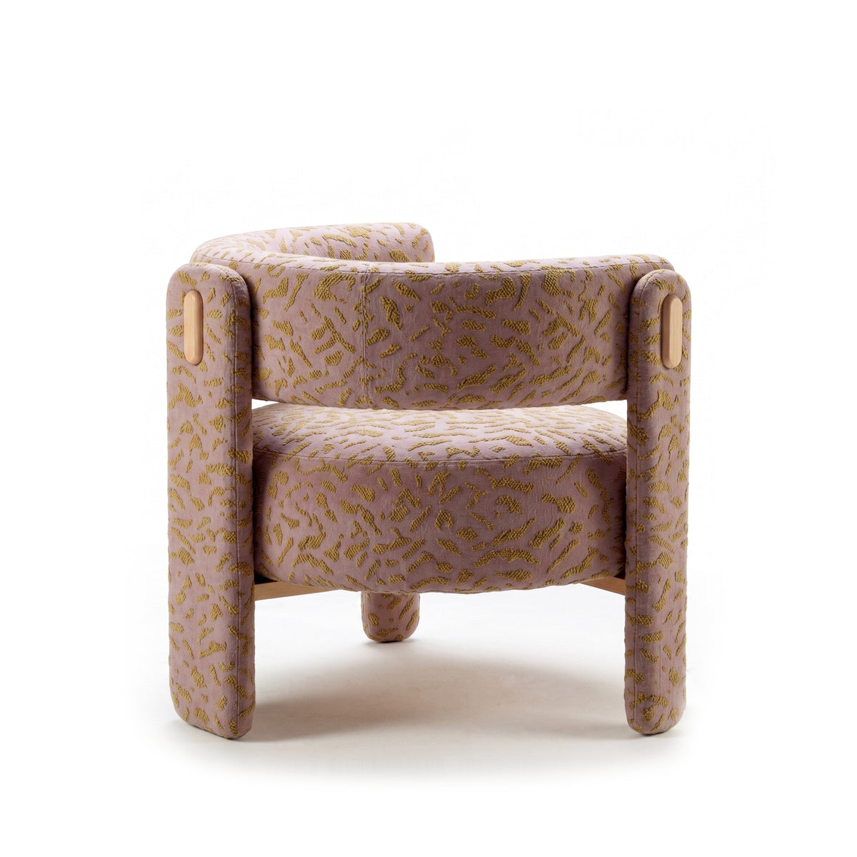 Choux Armchair in oatmeal bouclé, side view, by Maison Burgos