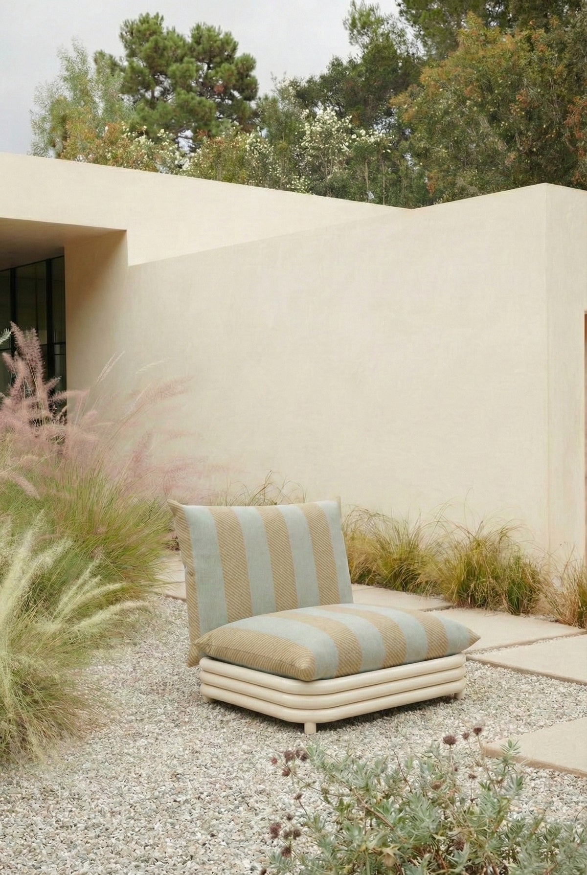Duna Outdoor Armchair courtyard lifestyle by Maison Burgos