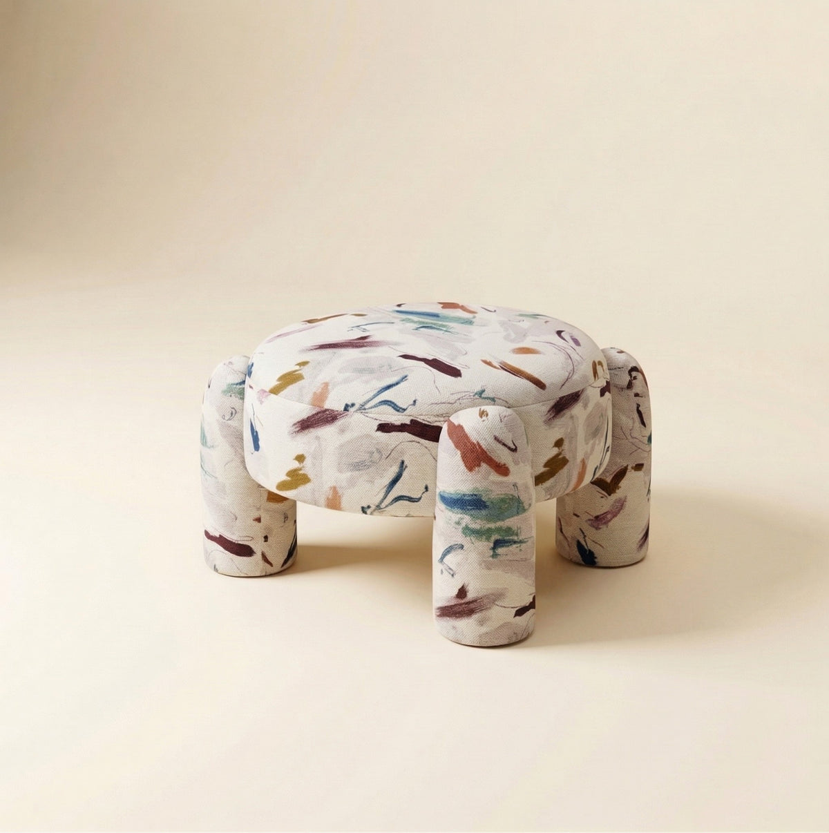 Marlon Pouf in mohair velvet, alternative colourway, by Maison Burgos