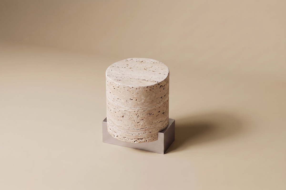 On The Rocks Side Table hand-hammered travertine top detail by Maison Burgos