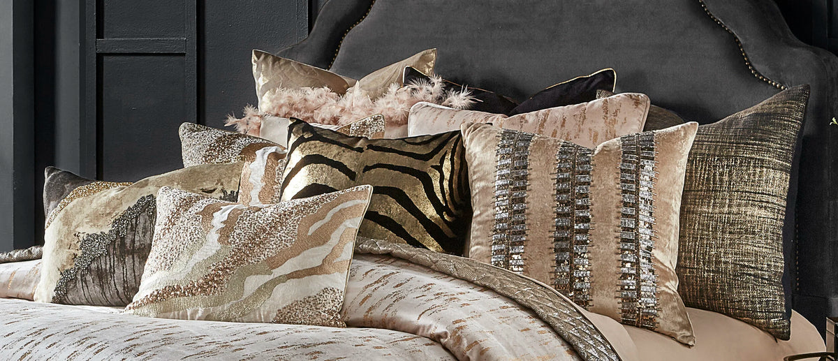 Ultimate Guide To Arranging Pillows In Your Living Room!