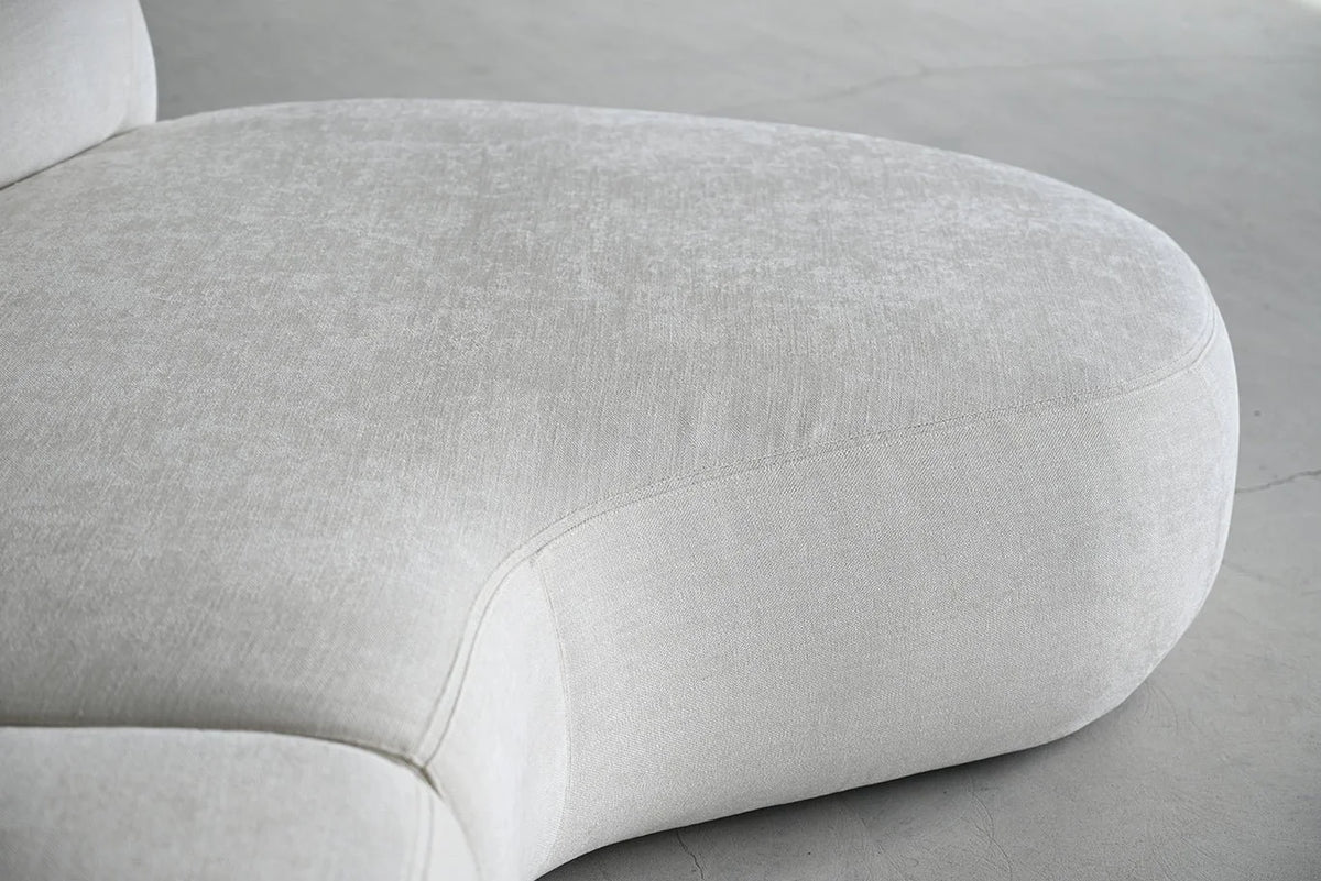 Moritz 2-Piece Sectional in Alabaster Boucle, close-up of rounded seat end