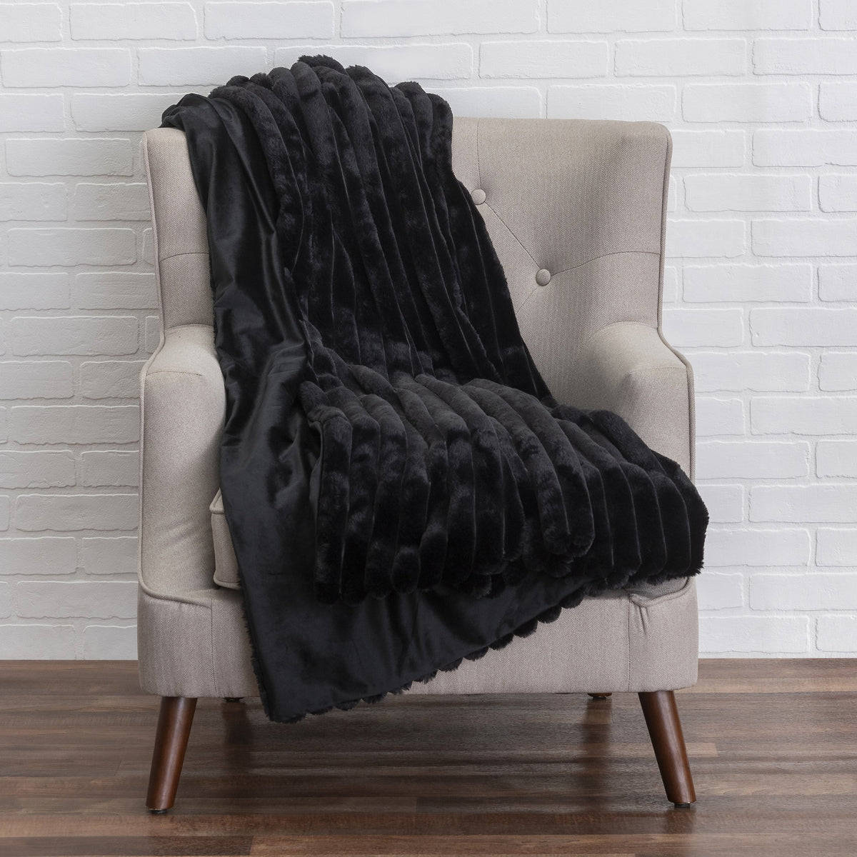 Lux Black Throw by Maison Burgos