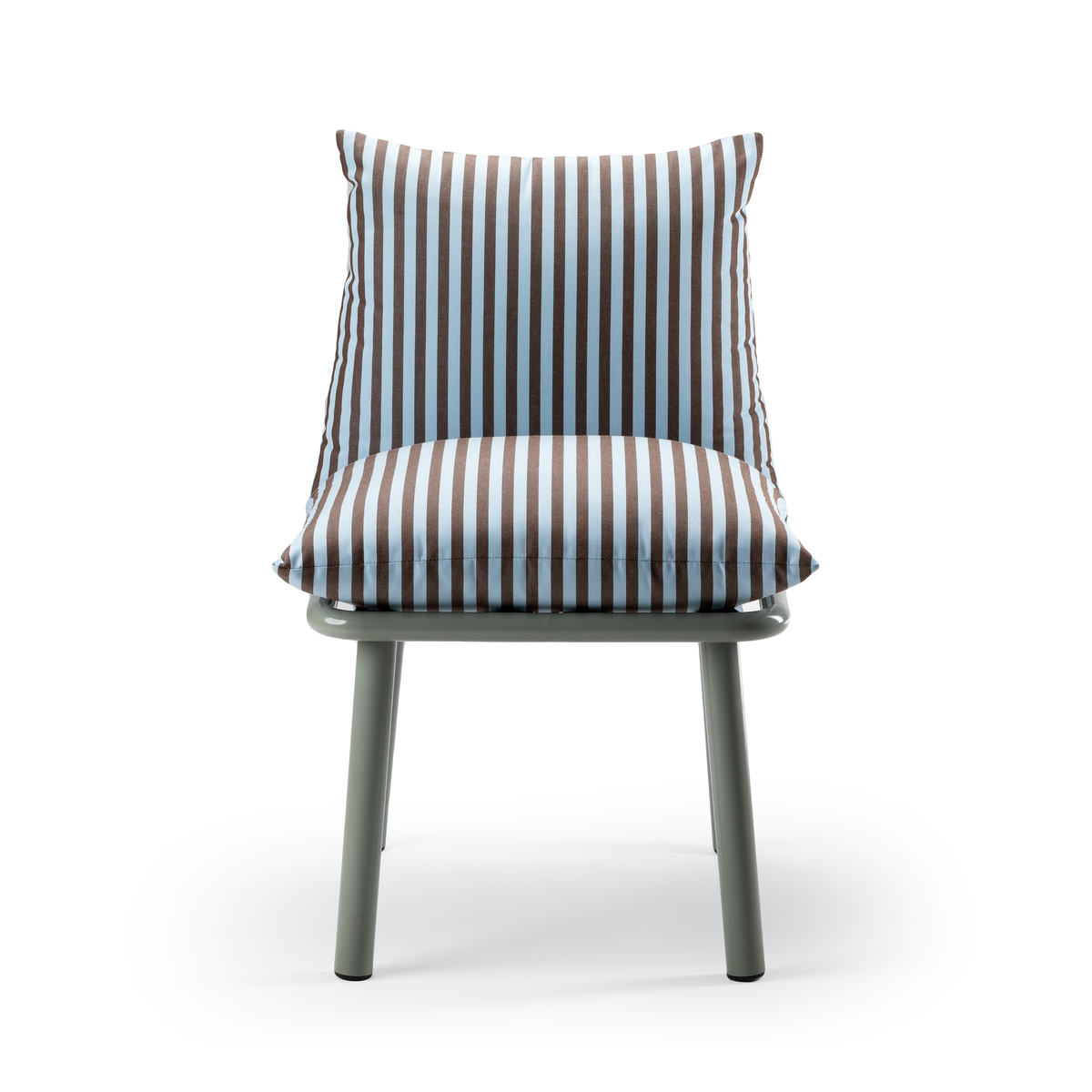 Duna Outdoor Chair angled view by Maison Burgos