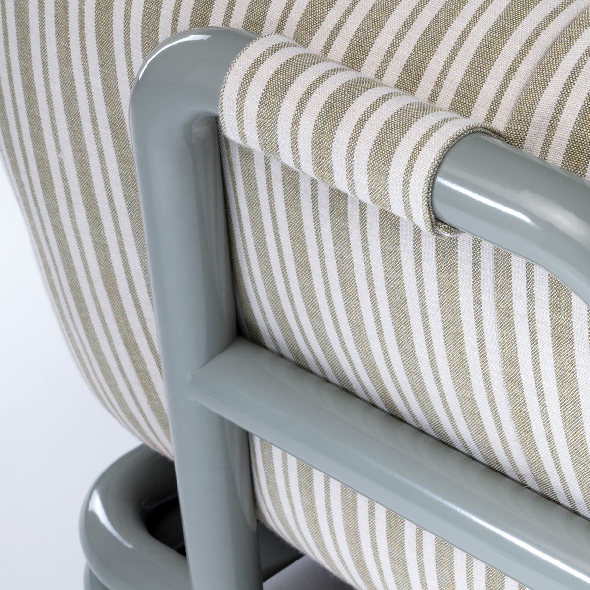 Duna Outdoor Modular Couch frame detail by Maison Burgos