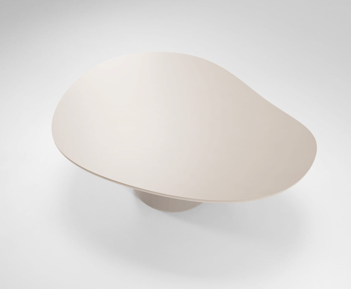 Laghi I Dining Table oval top in Off White, three-quarter view