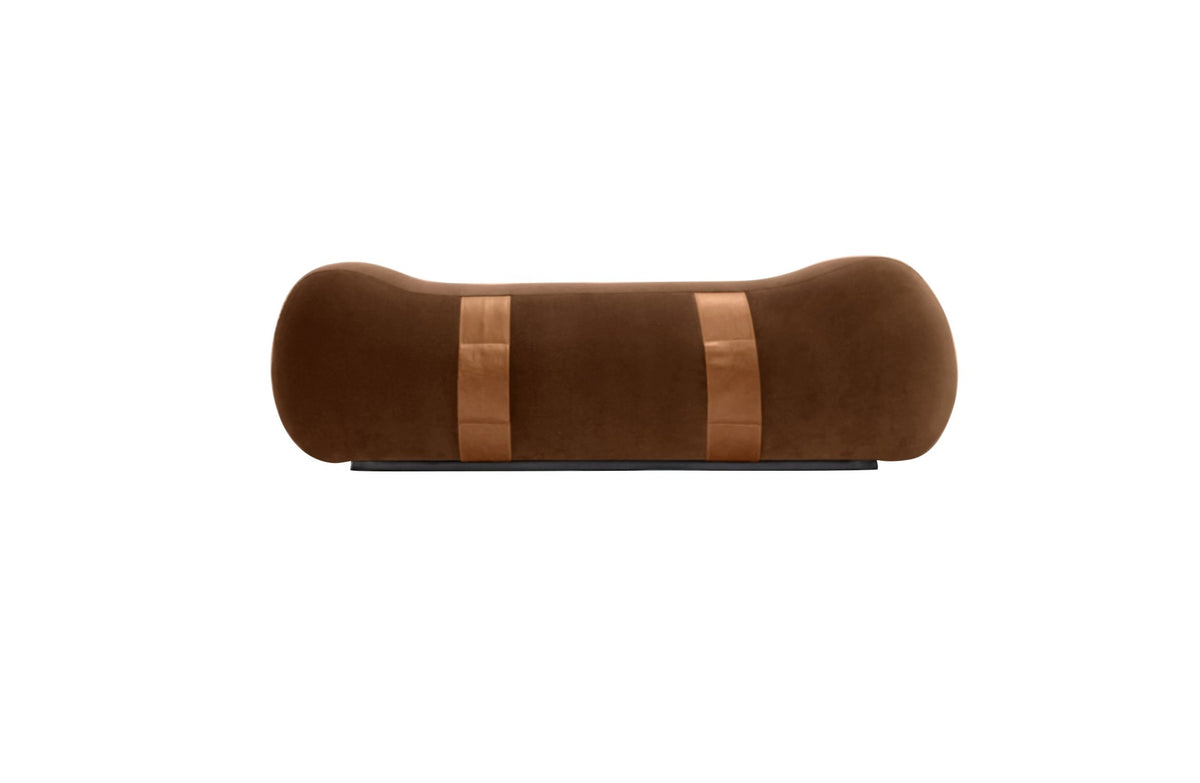 Milo Bench, in a styled room