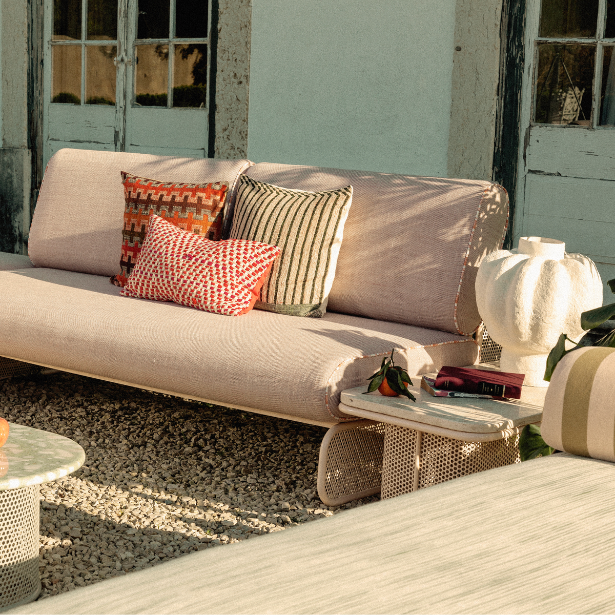 Riviera Modular Coffee Table, detail