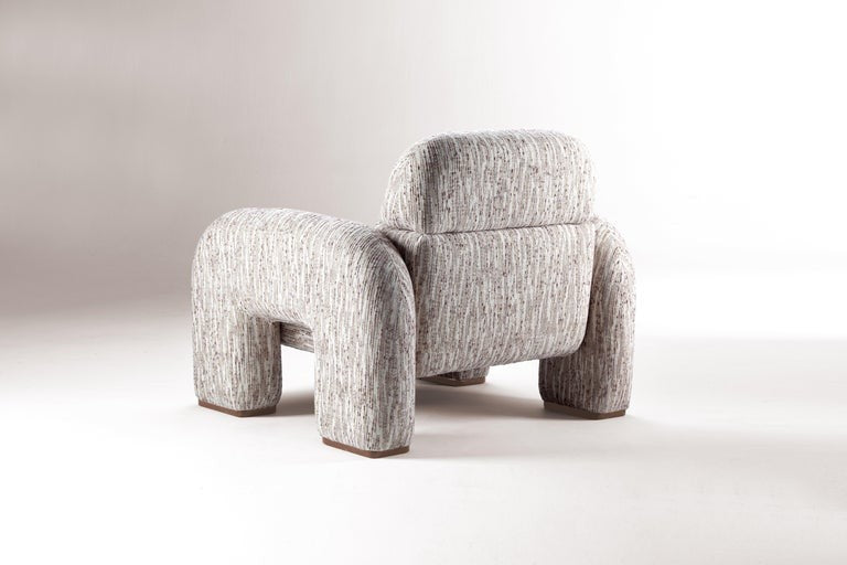 Vertigo Armchair side view by Maison Burgos